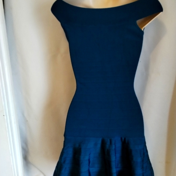 Guess by Marciano Dresses & Skirts - Guess by Marciano bandage dress SZ:small